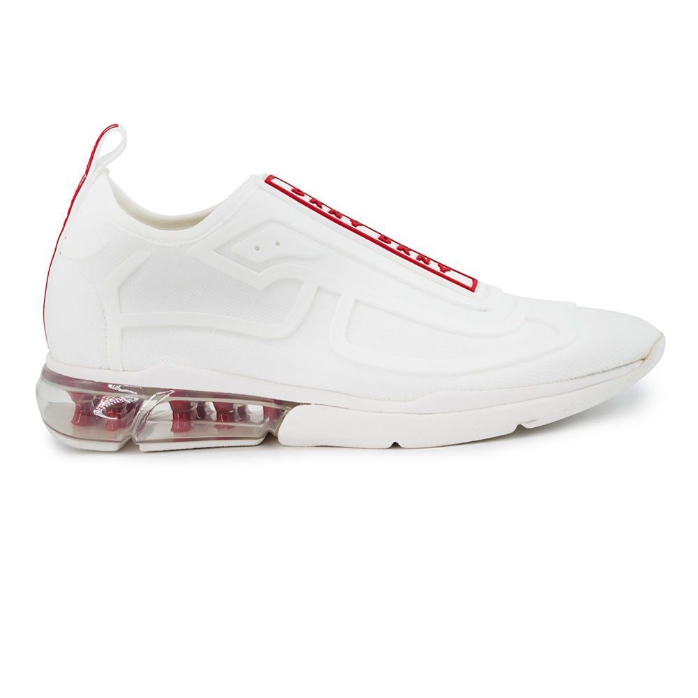 DKNY NILLI SLIP ON SNEAKER 